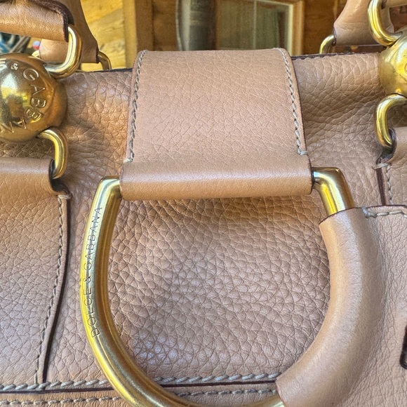 Authentic Dolce & Gabbana - Picture 9 of 16